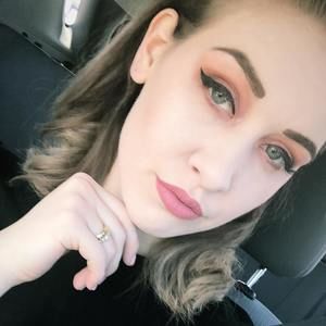 Meet your Posher, Makayla